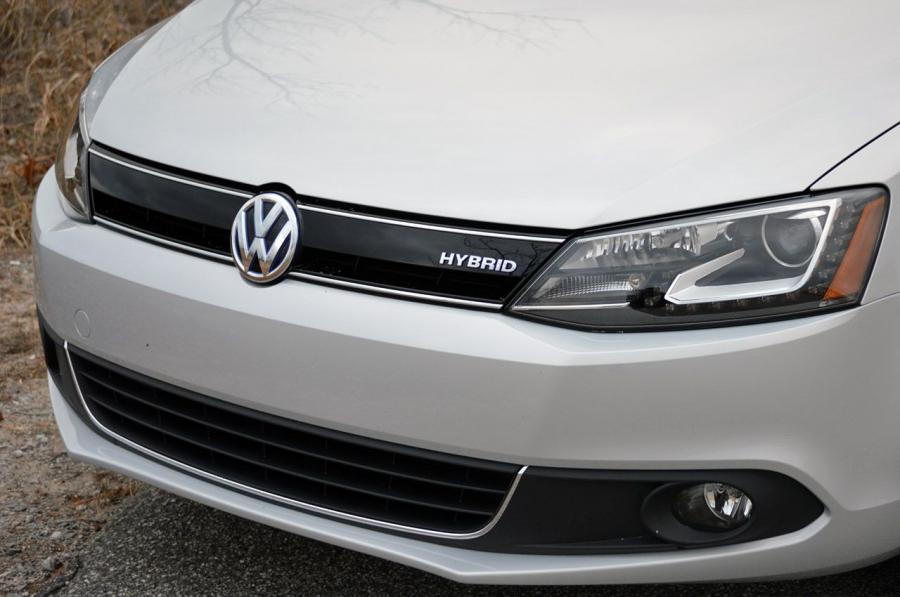  Volkswagen Jetta Hybrid 2012 года  (фото 99 из 133)